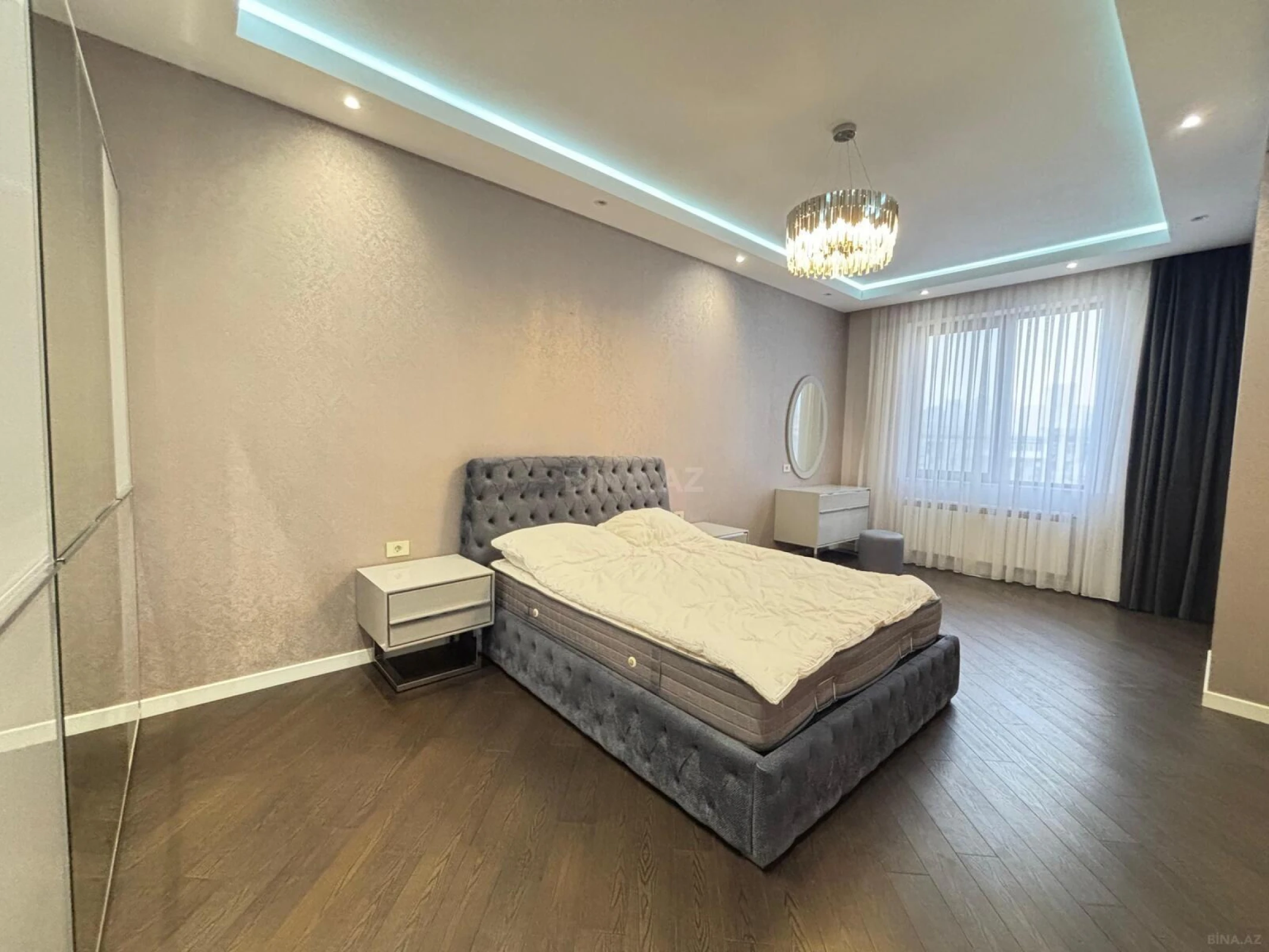 Kirayə verilir 3 otaqlı mənzil 110 m²