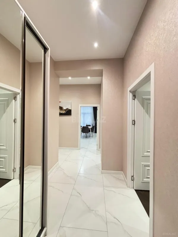 Kirayə verilir 3 otaqlı mənzil 110 m²