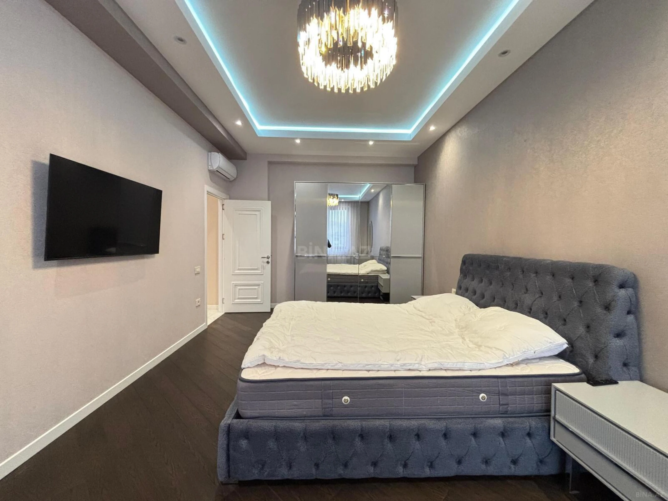 Kirayə verilir 3 otaqlı mənzil 110 m²