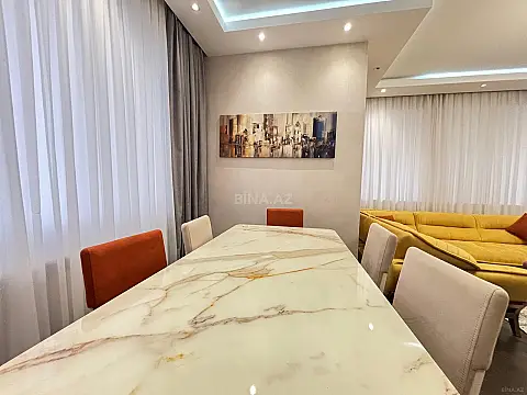 Kirayə verilir 3 otaqlı mənzil 110 m²
