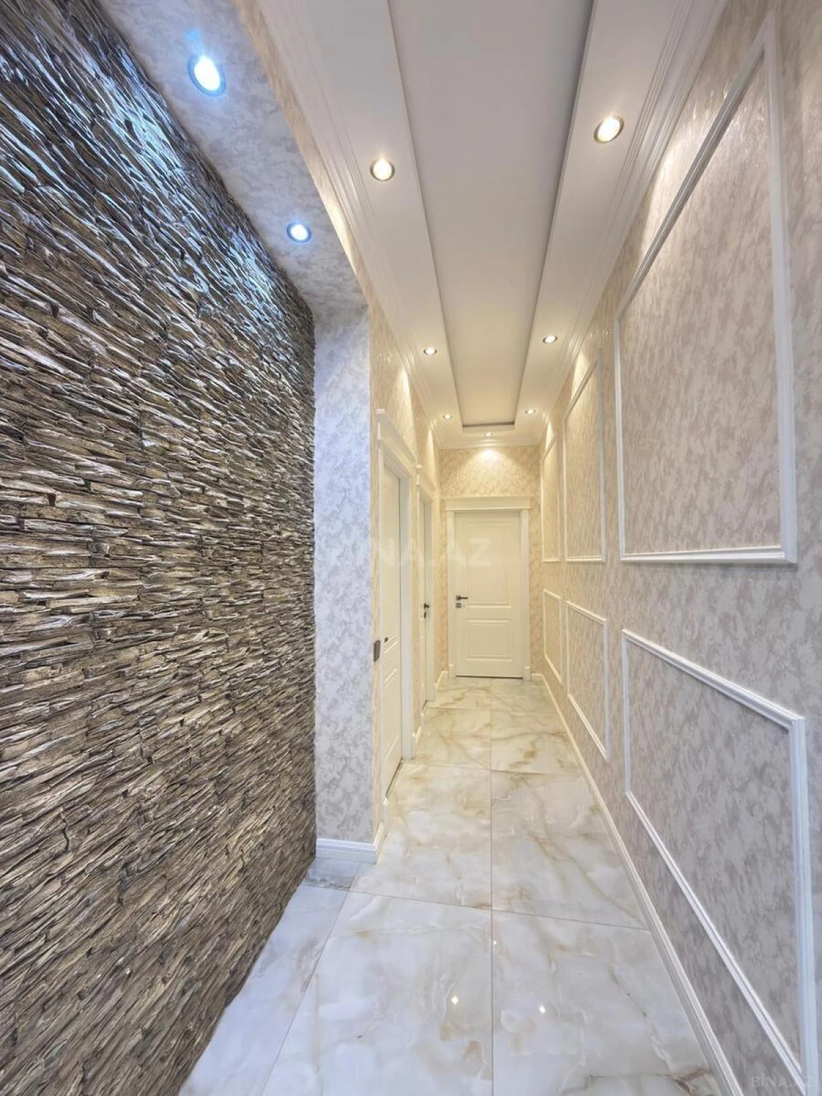 Satılır 3 otaqlı mənzil 120 m²