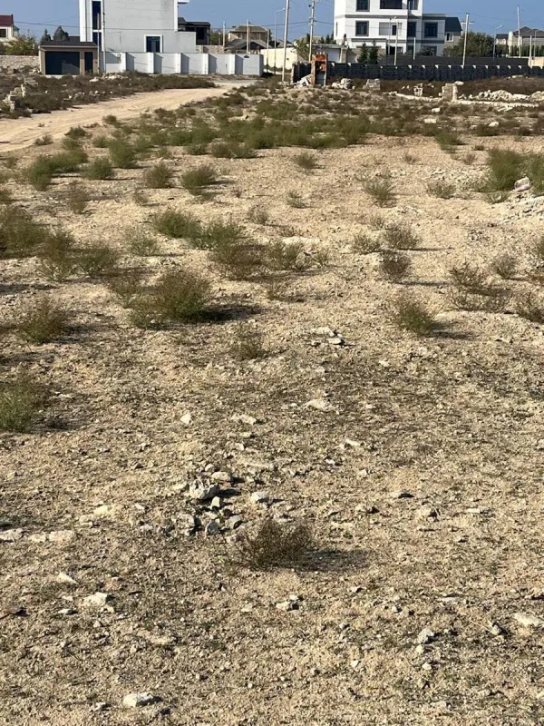 Satılır torpaq sahəsi 12 m²