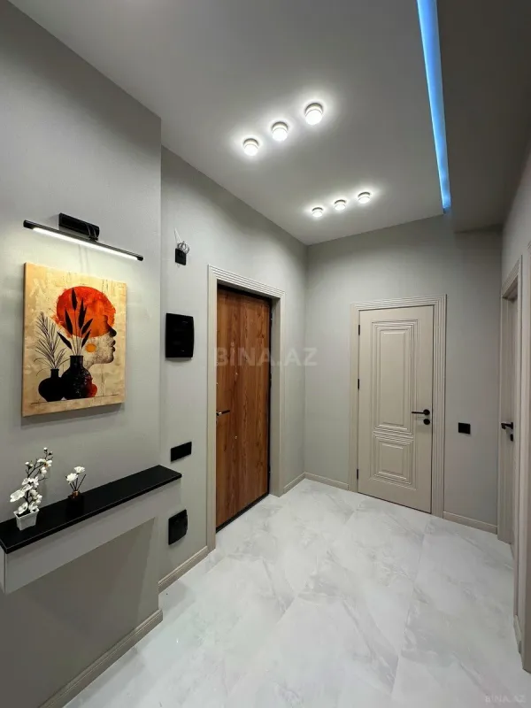 Satılır 2 otaqlı mənzil 55 m²