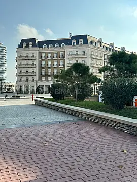 Satılır 3 otaqlı mənzil 97 m²