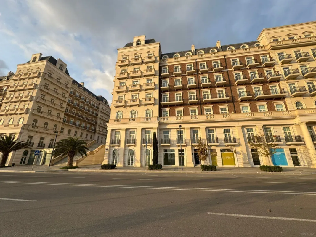 Satılır 3 otaqlı mənzil 97 m²