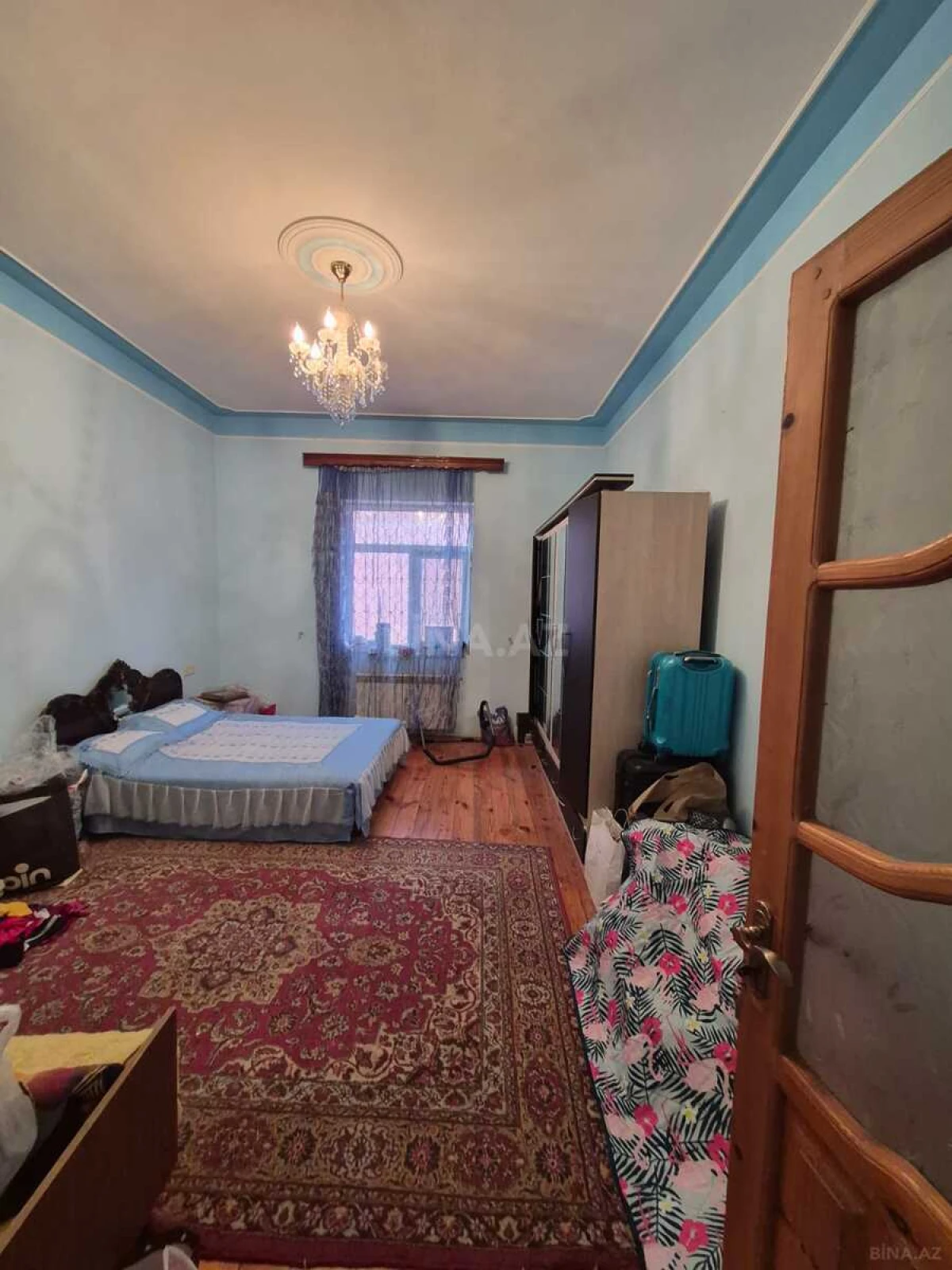 Satılır 9 otaqlı həyət evi 310 m²