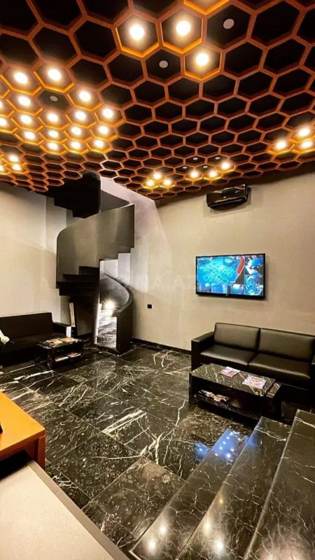 Satılır obyekt 1020 m²