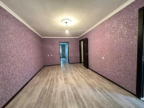 Satılır 3 otaqlı mənzil 68 m²