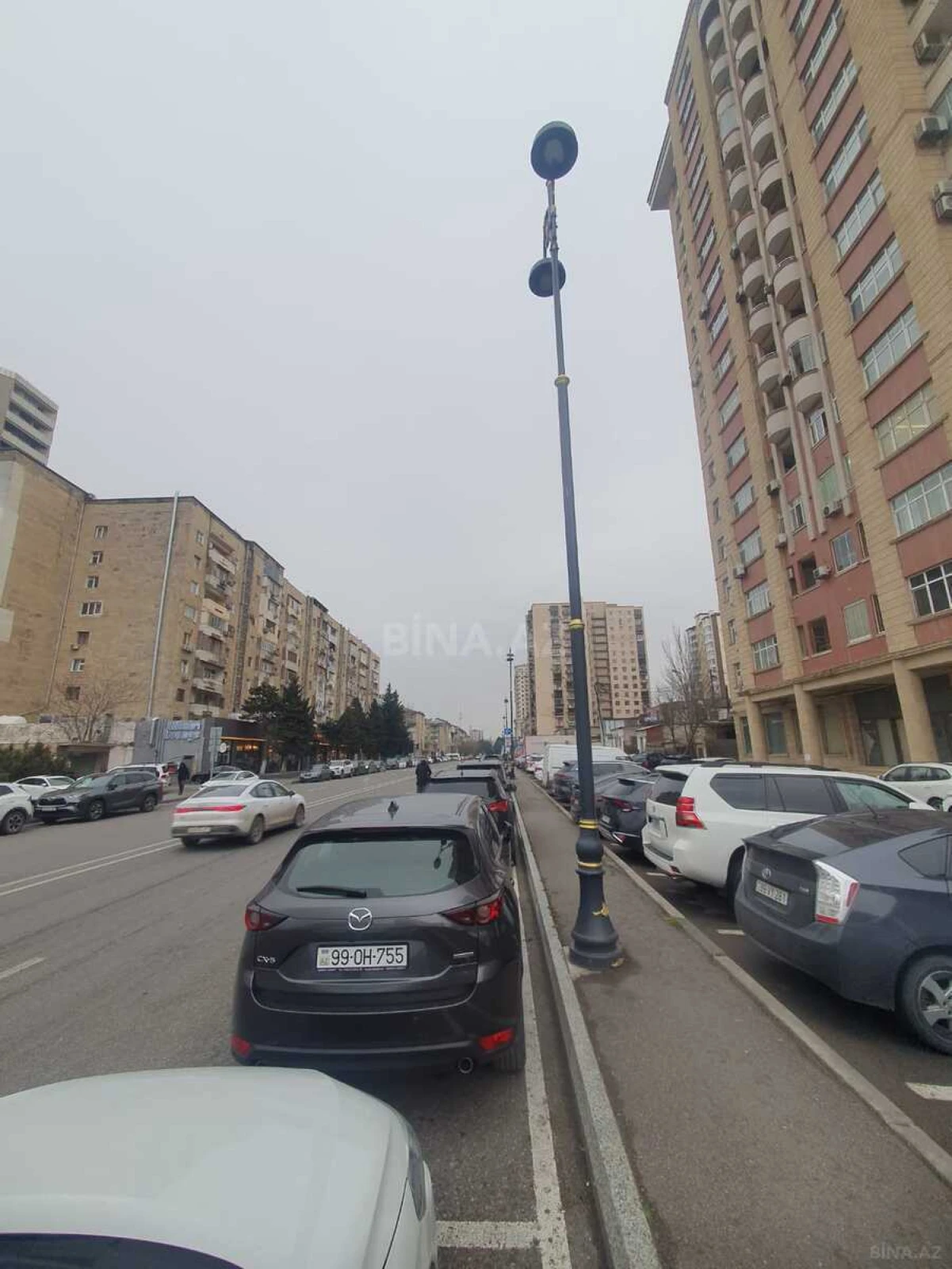 Satılır obyekt 517 m²