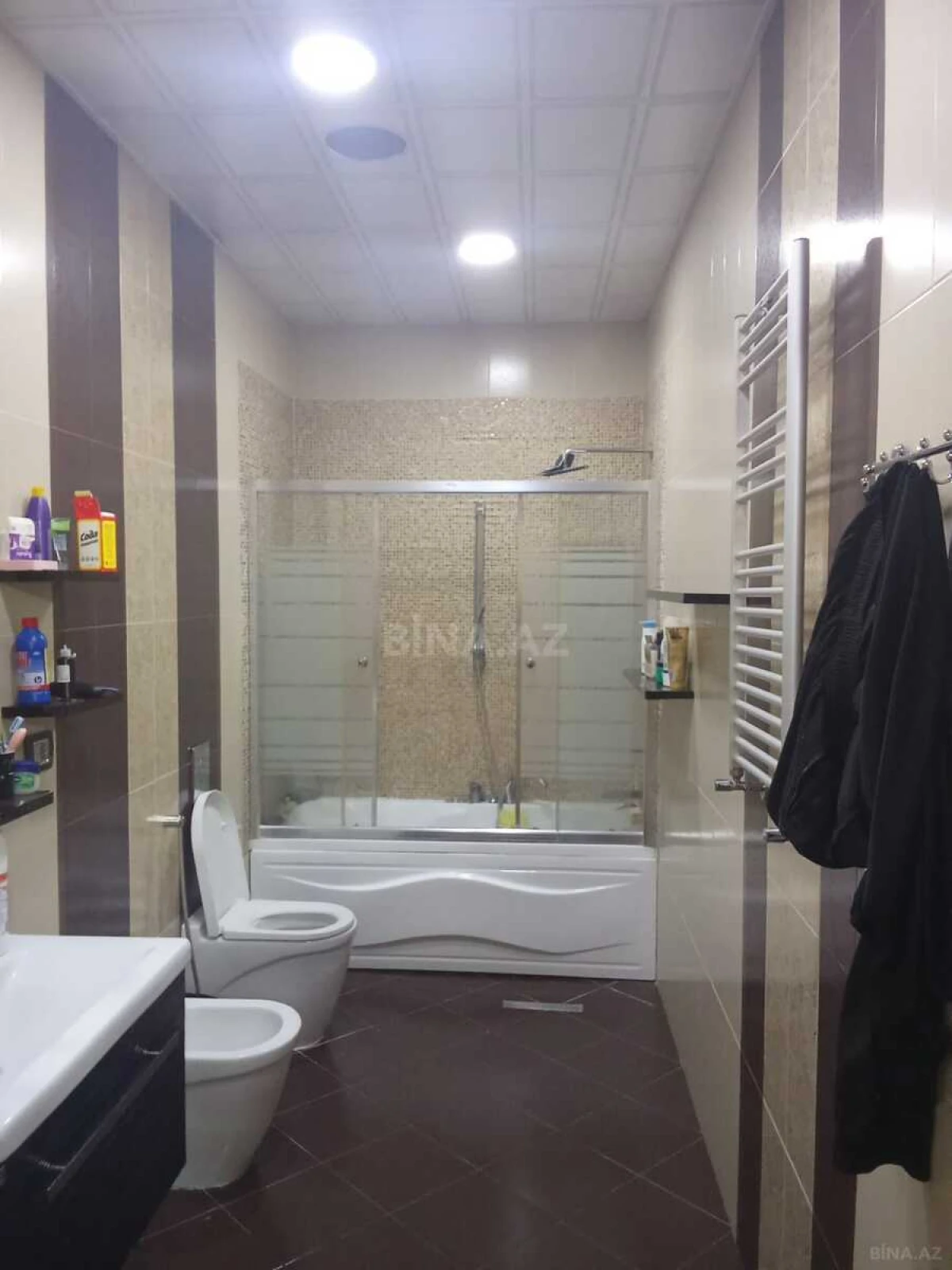 Satılır 3 otaqlı mənzil 150 m²