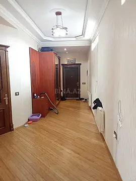 Satılır 3 otaqlı mənzil 150 m² — Bakı 3 otaq 150.00 m²