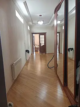 Satılır 3 otaqlı mənzil 150 m²