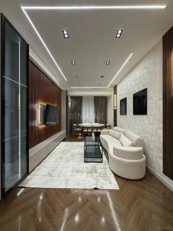 Satılır 2 otaqlı mənzil 99 m²
