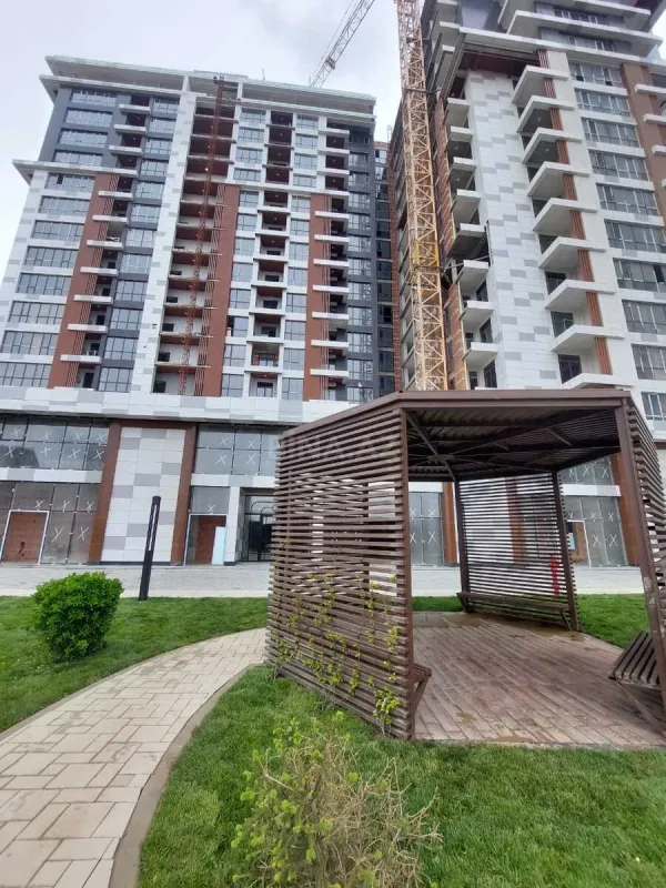 Satılır 3 otaqlı mənzil 100 m²