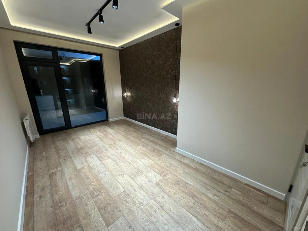 Satılır 3 otaqlı mənzil 100 m²