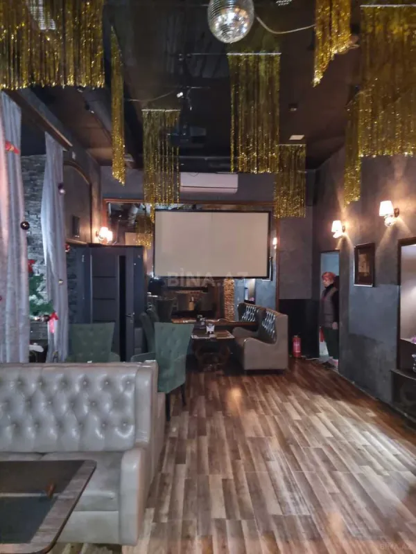 Satılır obyekt 115 m²