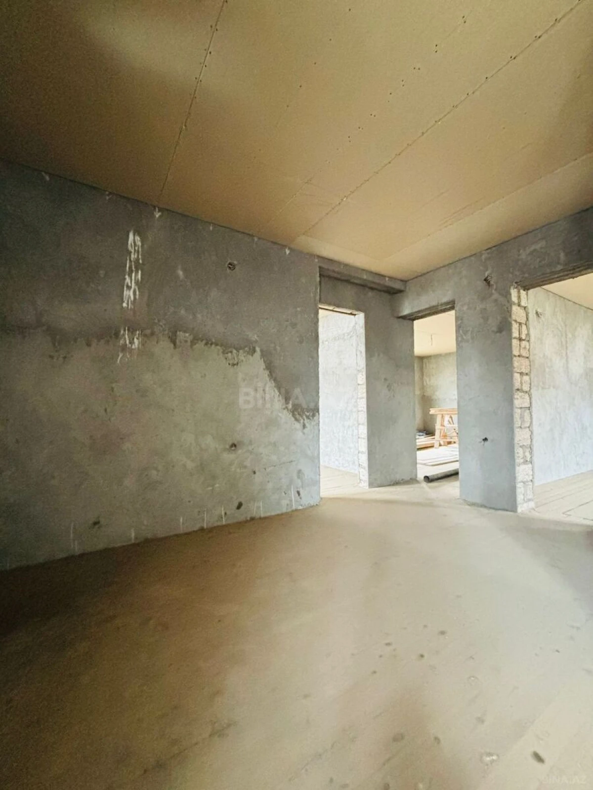 Satılır 6 otaqlı həyət evi 253 m²