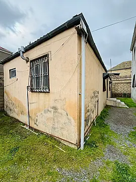 Satılır 6 otaqlı həyət evi 253 m²