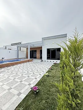Satılır 4 otaqlı həyət evi 160 m² — Bakı, Şüvəlan 4 otaq 160.00 m²