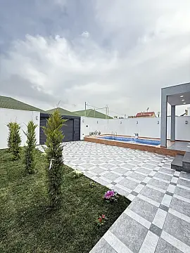Satılır 4 otaqlı həyət evi 160 m²
