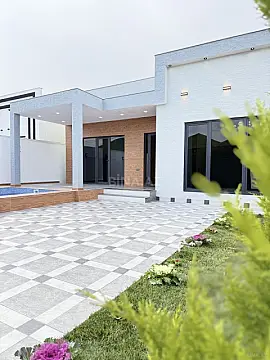 Satılır 4 otaqlı həyət evi 160 m²