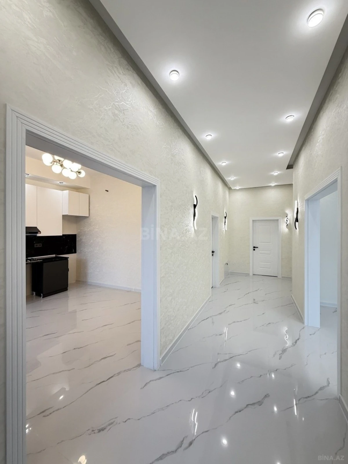 Satılır 4 otaqlı həyət evi 160 m²