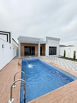 Satılır 4 otaqlı həyət evi 160 m²