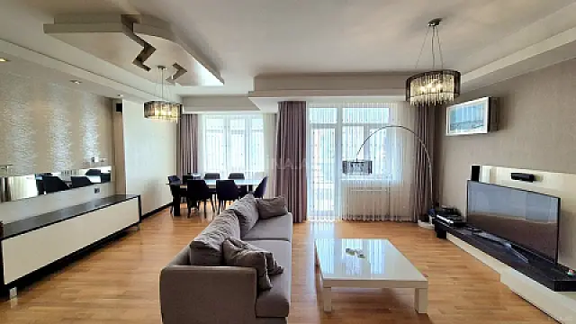 Satılır 4 otaqlı mənzil 161 m² — Bakı, Nəsimi 4 otaq 161.00 m²
