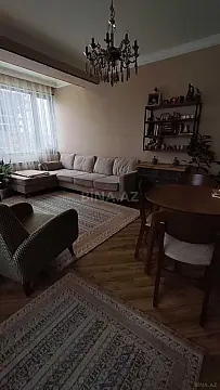 Satılır 4 otaqlı mənzil 100 m²