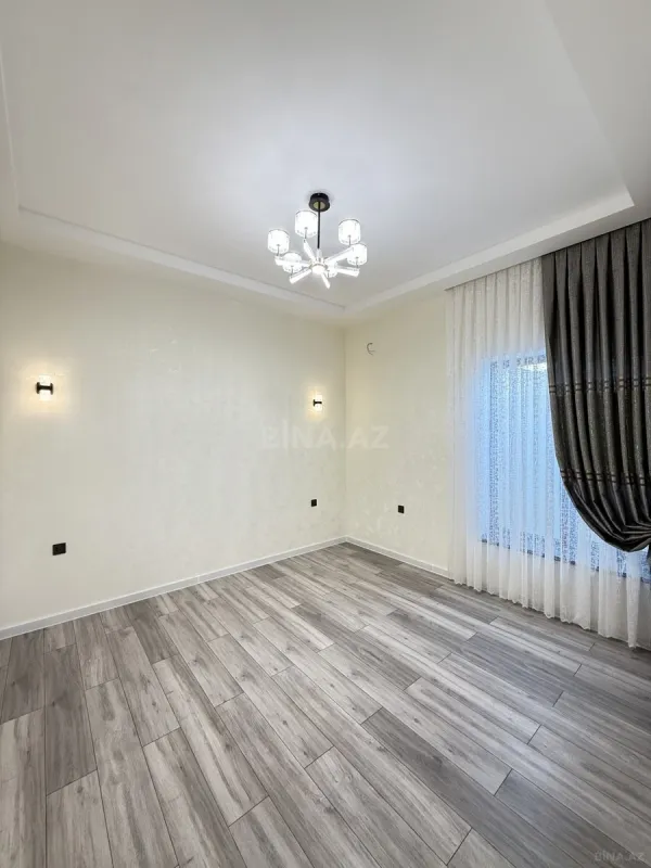 Satılır 4 otaqlı həyət evi 160 m²