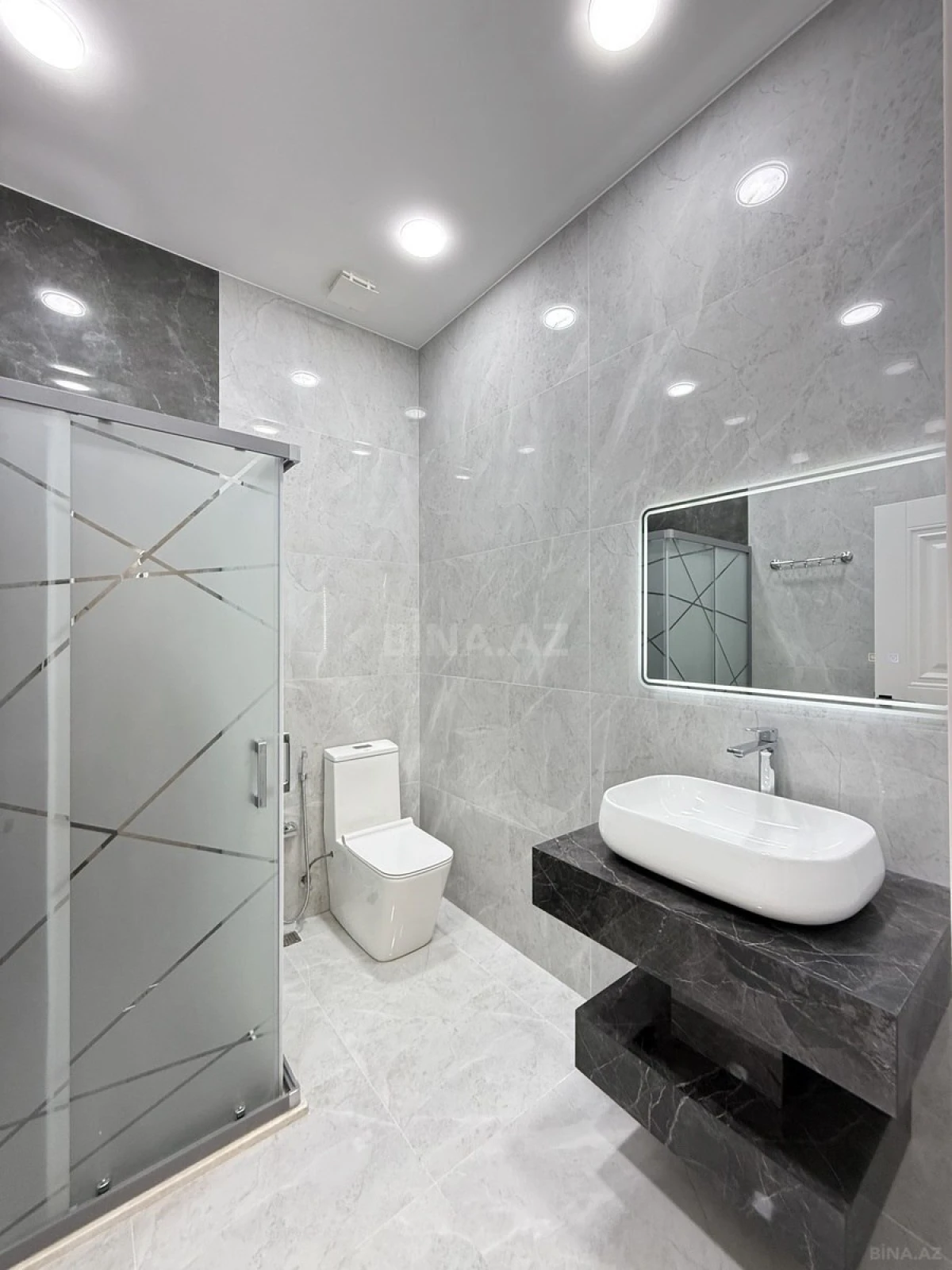 Satılır 4 otaqlı həyət evi 160 m²