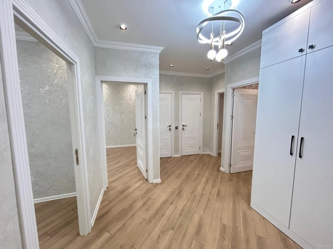 Satılır 3 otaqlı mənzil 80 m²