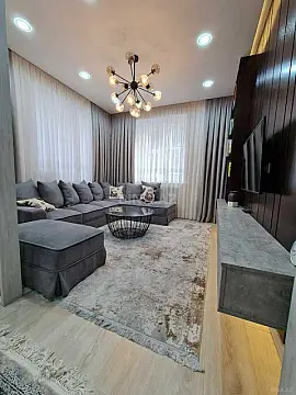 Kirayə verilir 2 otaqlı mənzil 90 m² — Bakı 2 otaq 90.00 m²