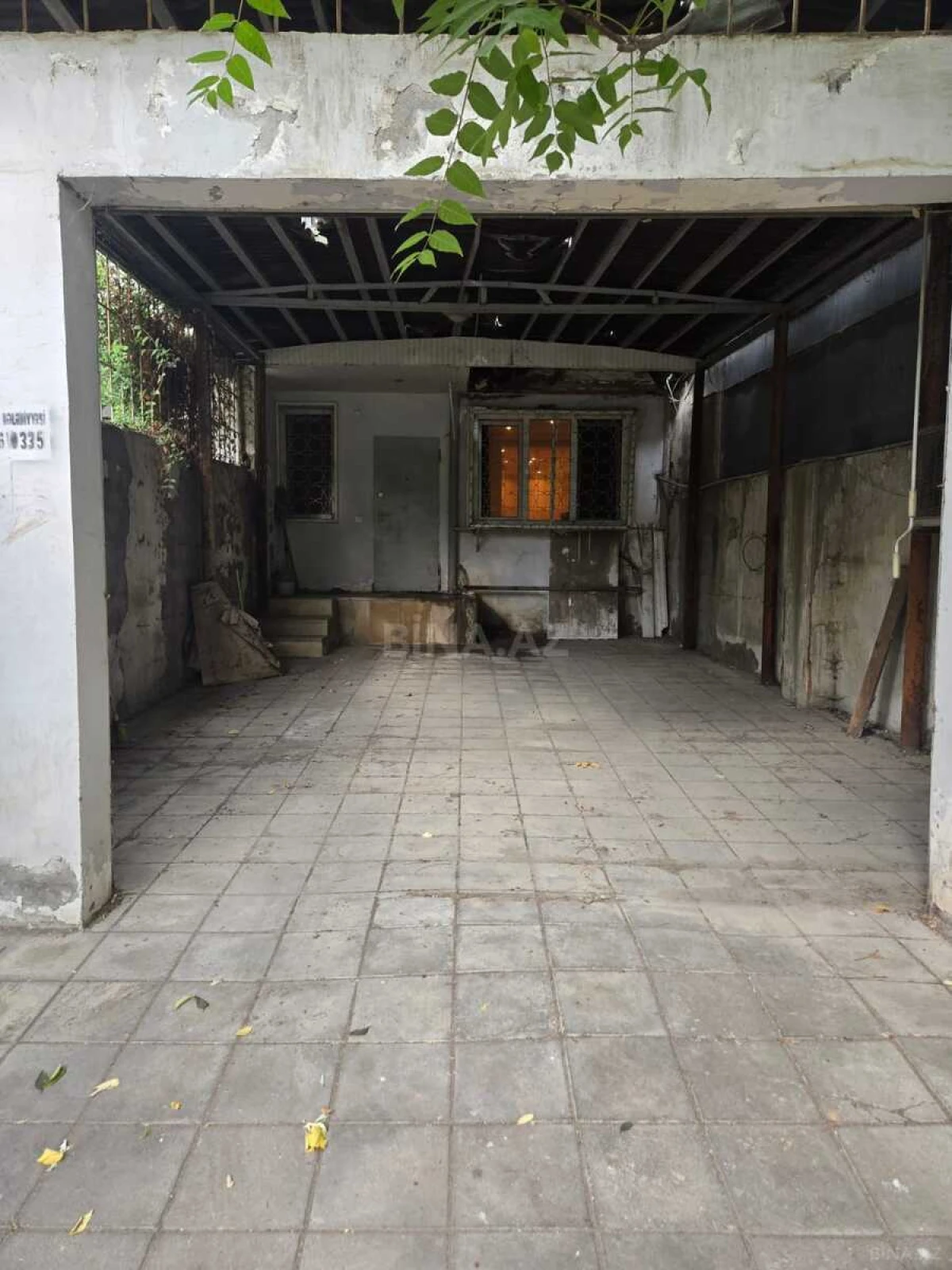 Satılır 2 otaqlı mənzil 86 m²