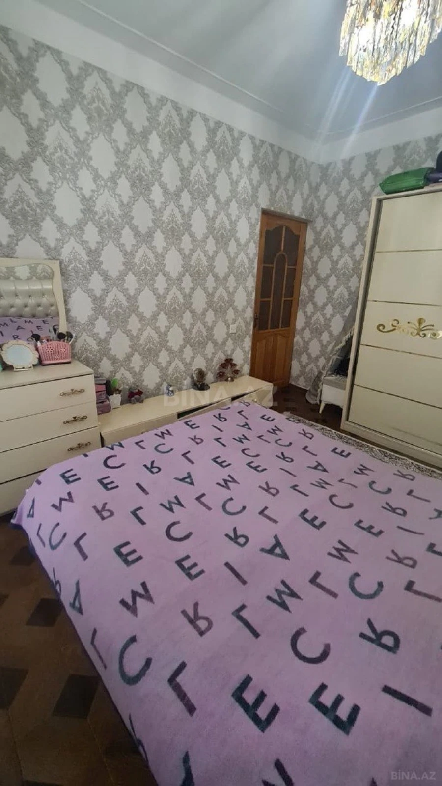 Satılır 3 otaqlı mənzil 90 m²