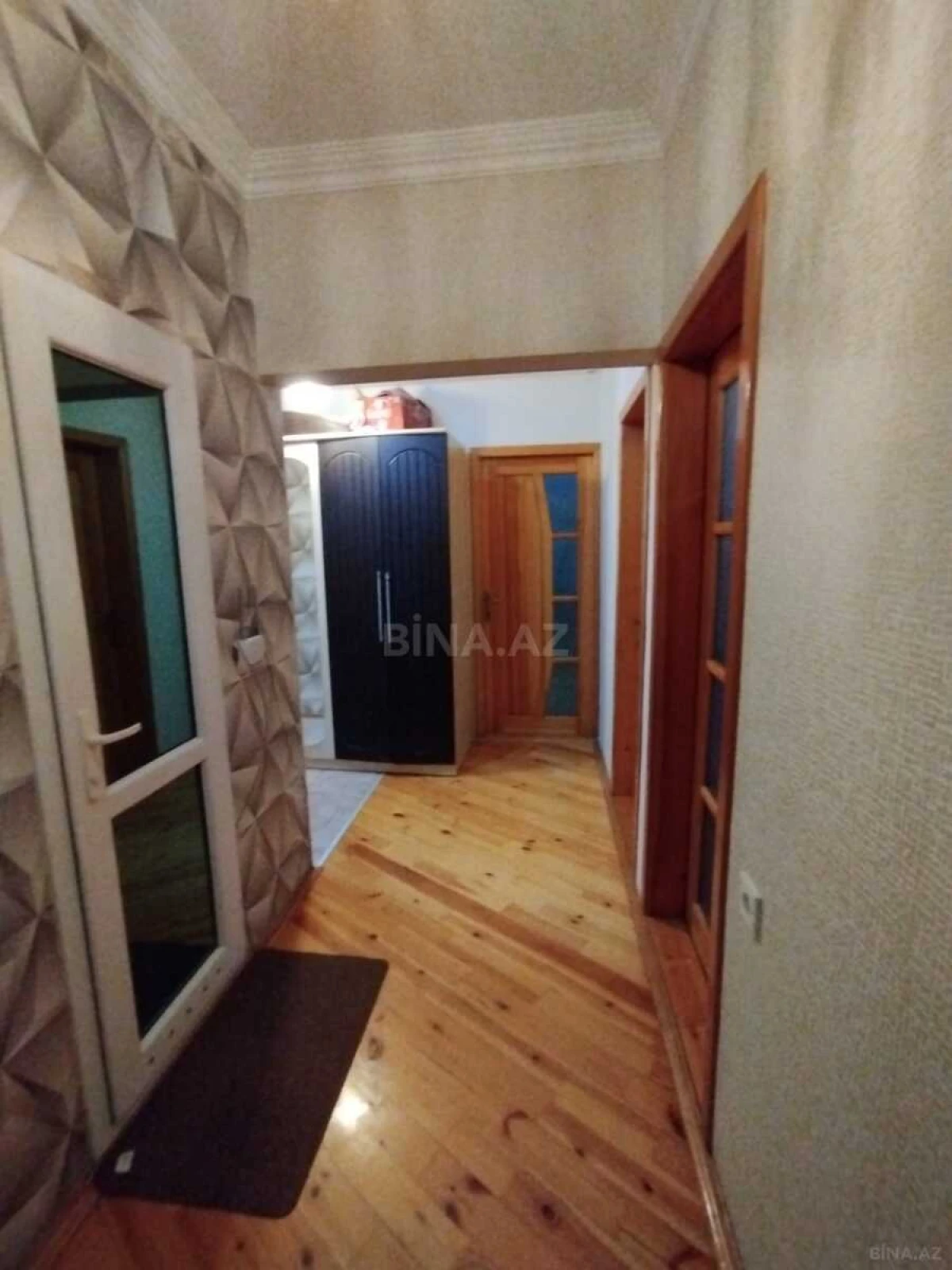 Satılır 4 otaqlı mənzil 105 m²