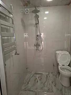 Kirayə verilir 2 otaqlı mənzil 50 m²