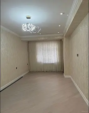 Satılır 3 otaqlı mənzil 138 m²