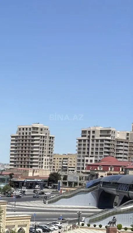 Satılır 3 otaqlı mənzil 106 m²