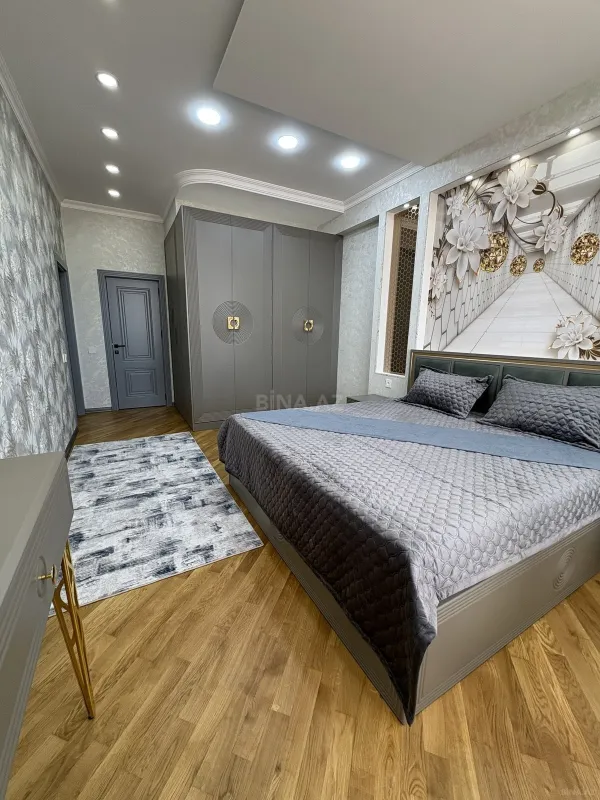 Satılır 3 otaqlı mənzil 106 m²