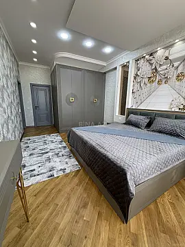 Satılır 3 otaqlı mənzil 106 m²