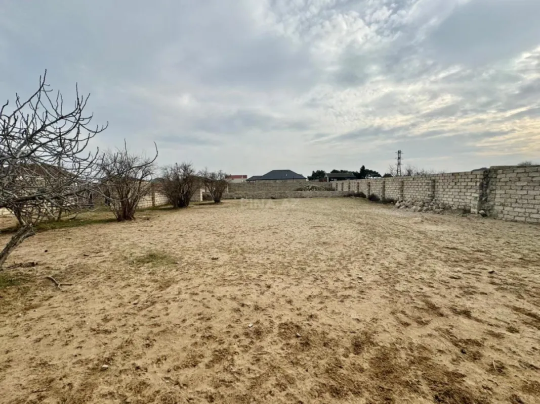 Satılır torpaq sahəsi 8 m²