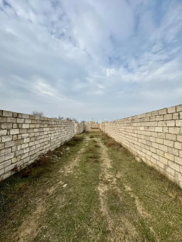 Satılır torpaq sahəsi 8 m²