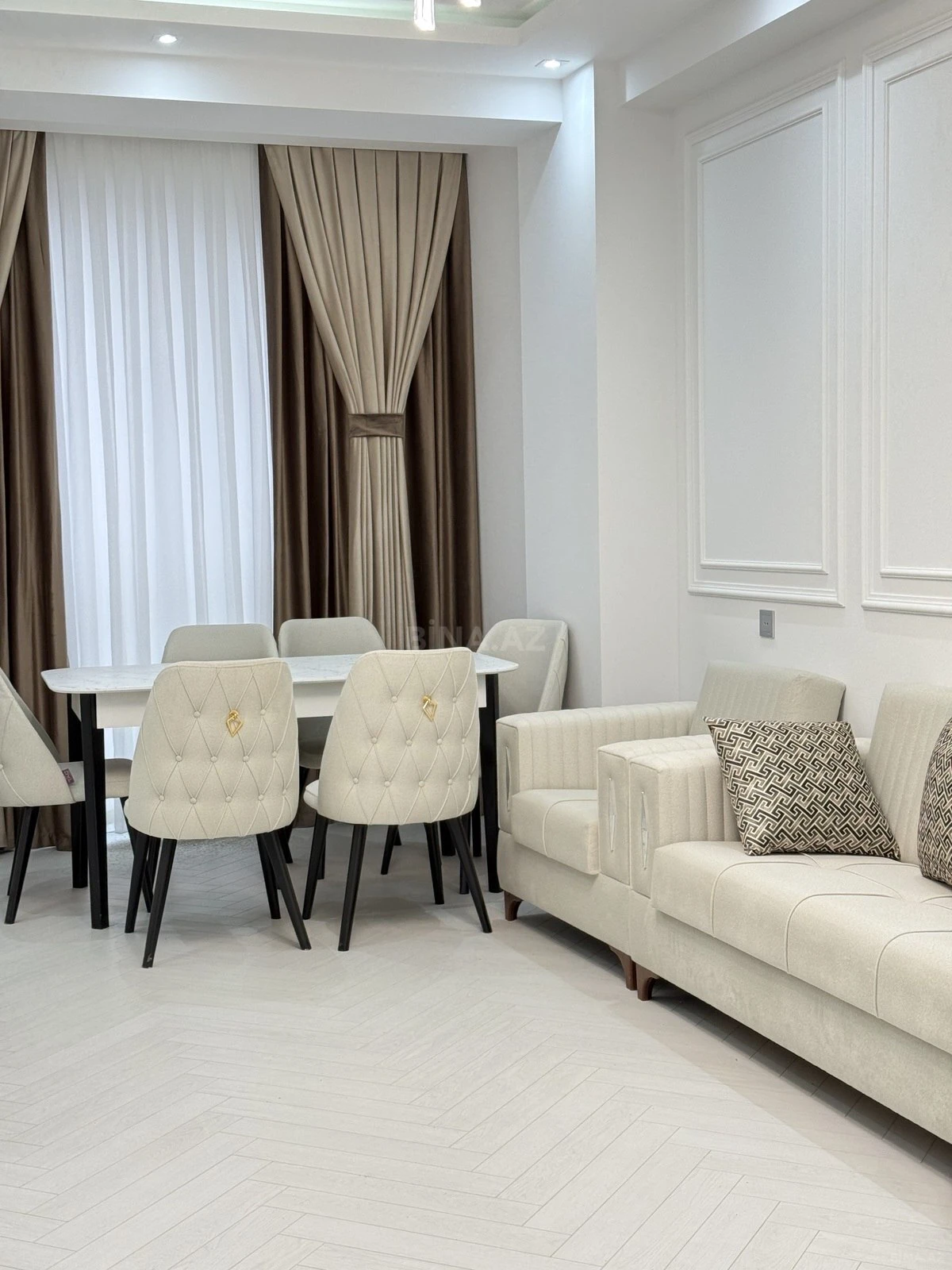 Kirayə verilir 3 otaqlı mənzil 120 m²