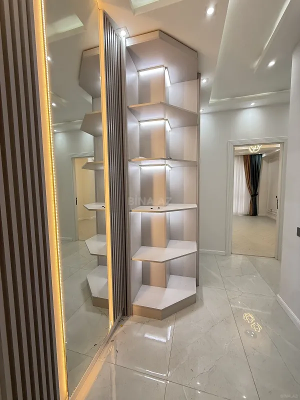 Kirayə verilir 3 otaqlı mənzil 120 m²