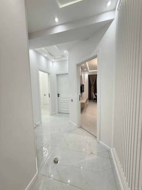 Kirayə verilir 3 otaqlı mənzil 120 m²