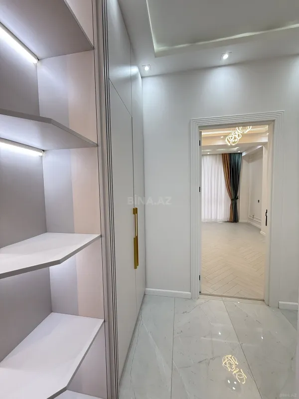 Kirayə verilir 3 otaqlı mənzil 120 m²