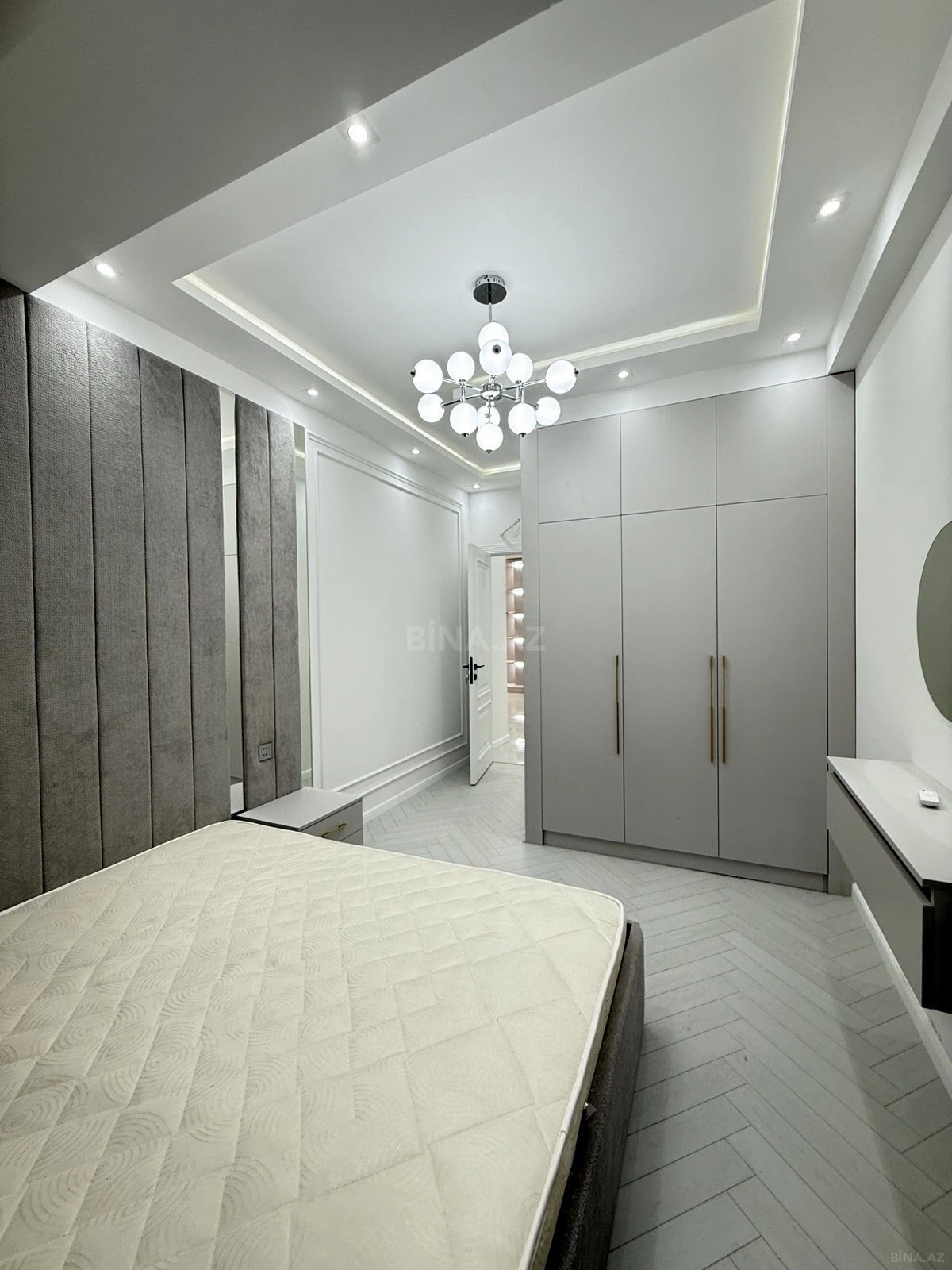 Kirayə verilir 3 otaqlı mənzil 120 m²