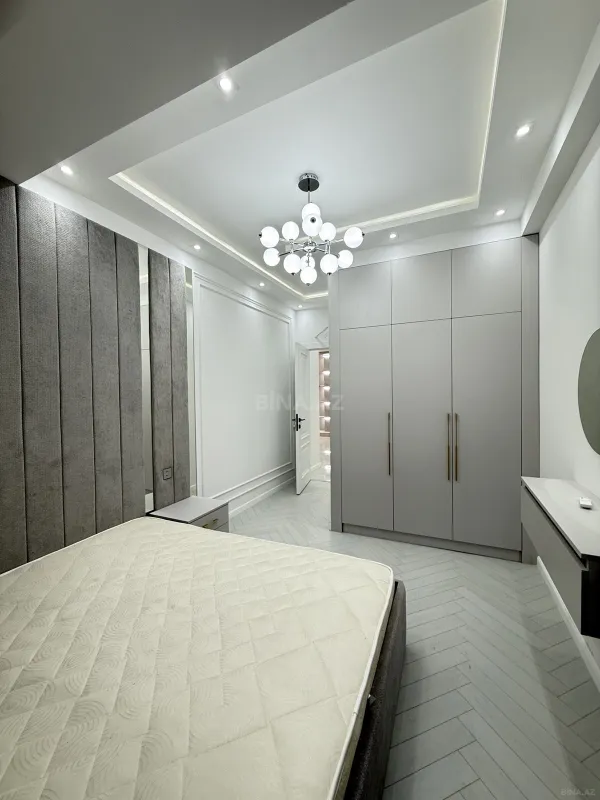 Kirayə verilir 3 otaqlı mənzil 120 m²