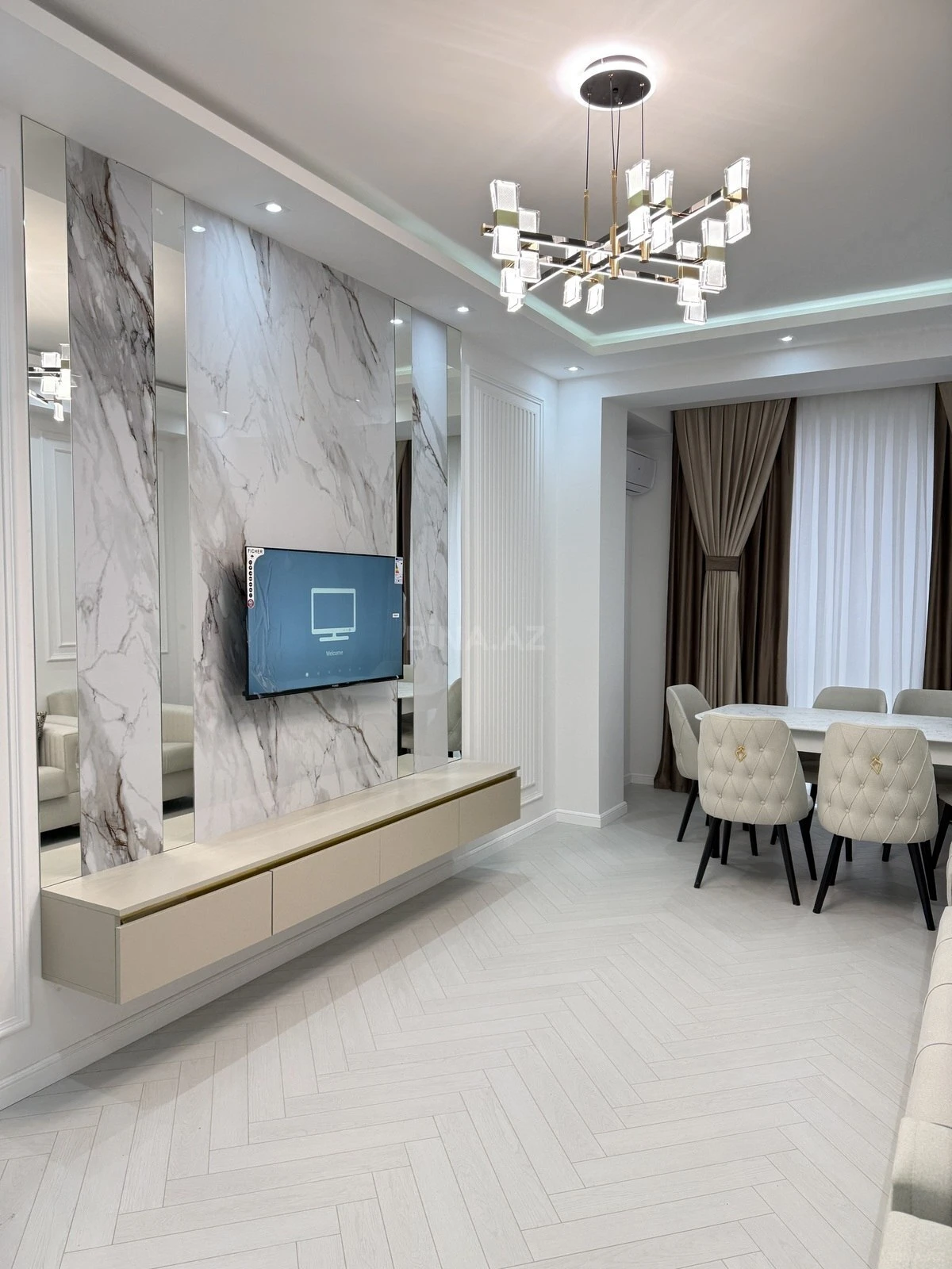 Kirayə verilir 3 otaqlı mənzil 120 m²